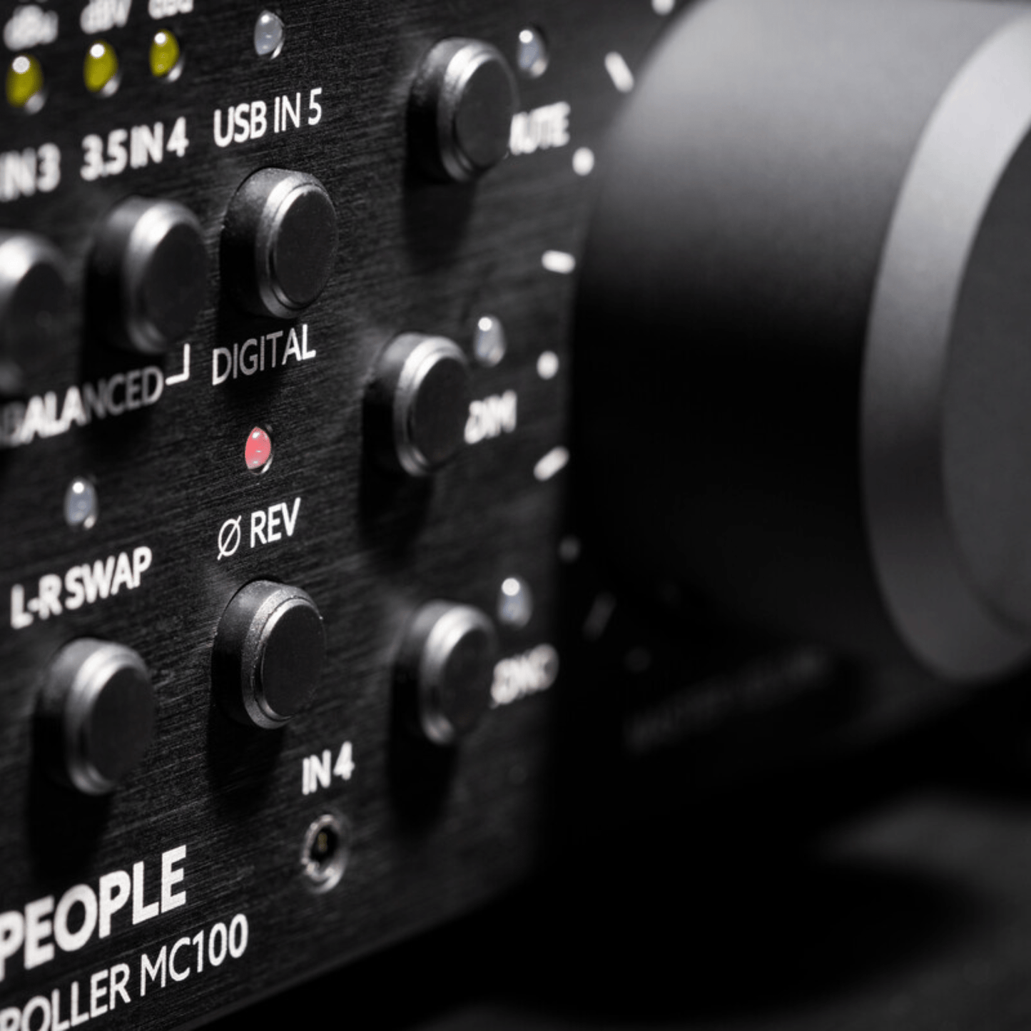 Lake People MC100 - Cool Kids Audio