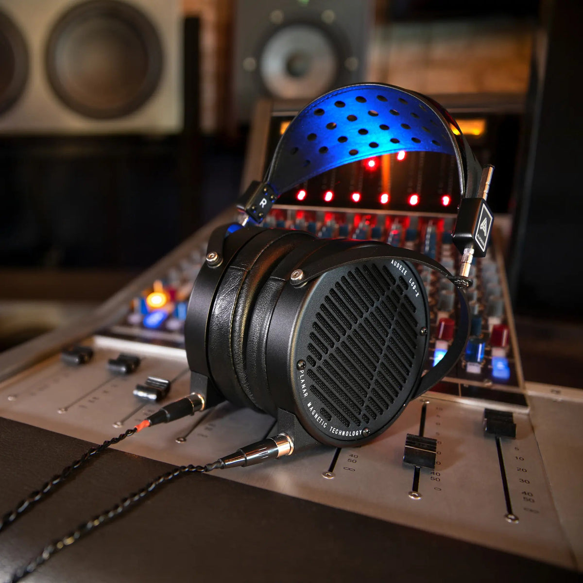 Audeze LCD-X - Cool Kids Audio