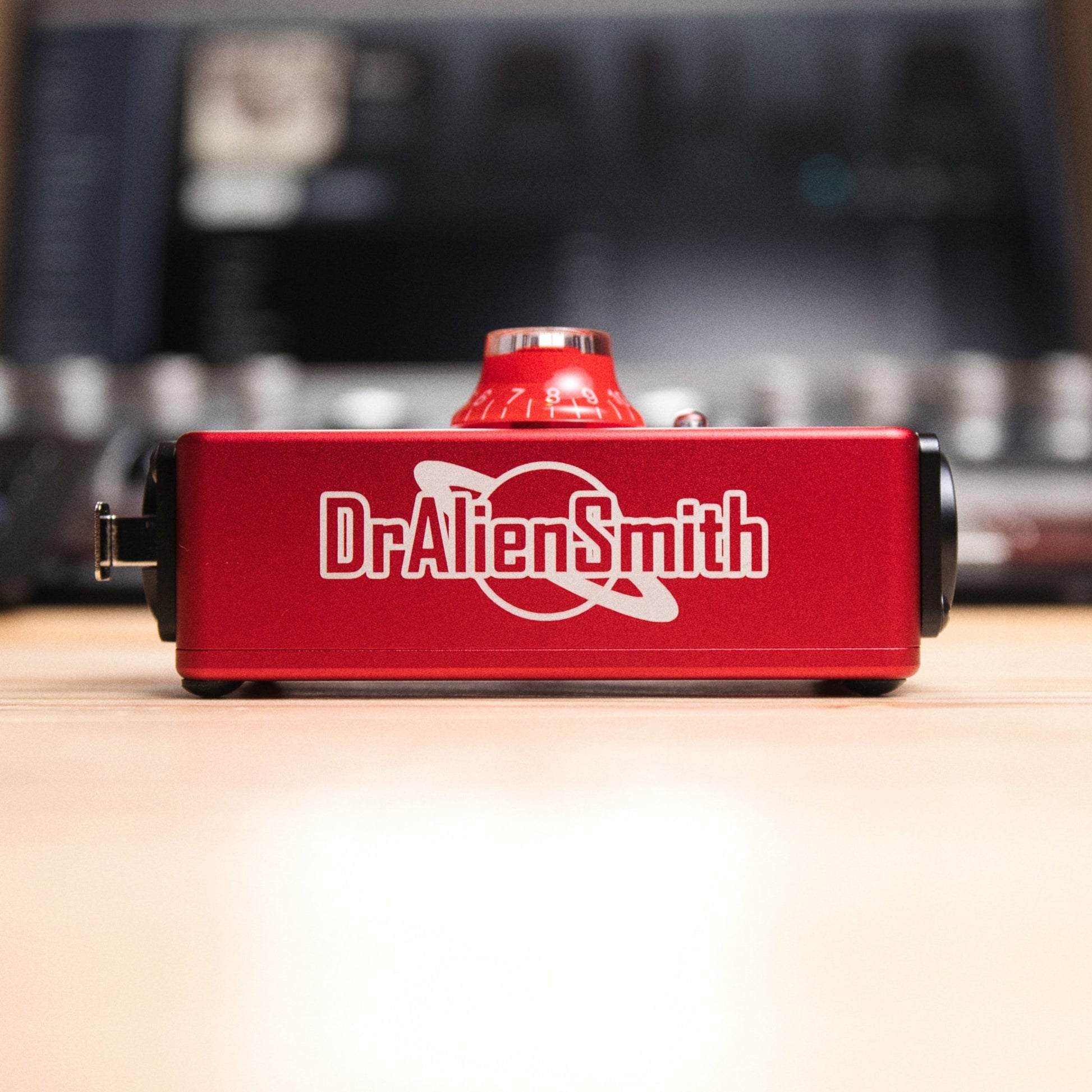DrAlienSmith DirtBox - Cool Kids Audio
